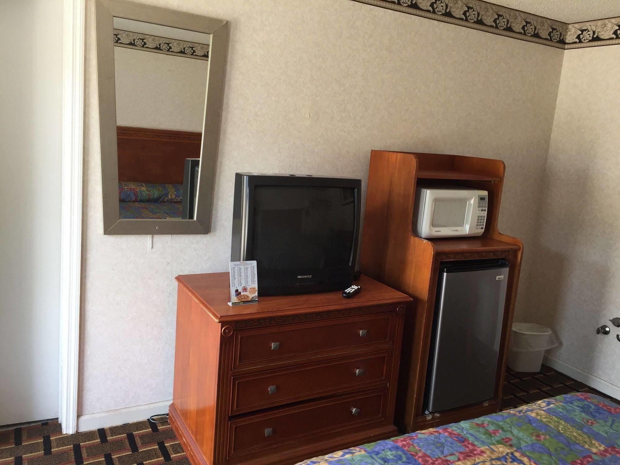 Heritage Inn Кливланд Екстериор снимка